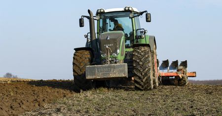 Emerytura dla rolnika. Tyle wynosi dla osób z 25‑letnim stażem