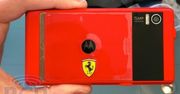 Motorola Milestone w barwach… Ferrari