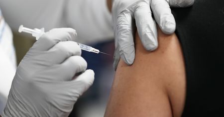 Rusza nowy projekt rządu. Chodzi o szczepienia