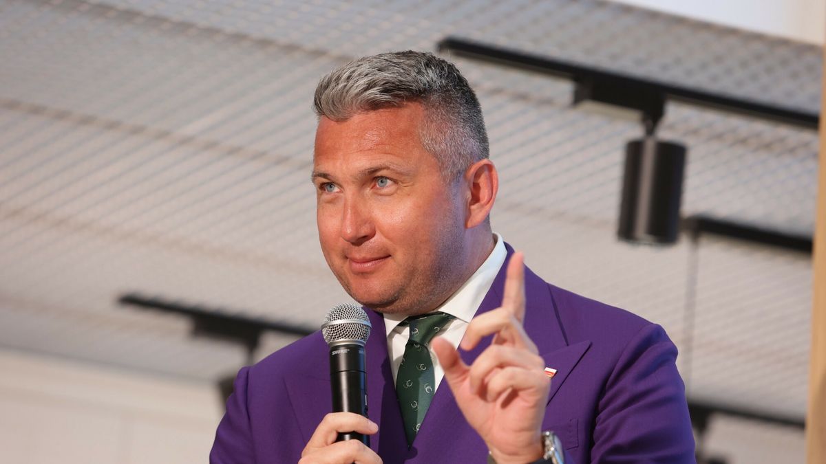 Leroy Merlin sponsorem PKOl
08.04.2024 Warszawa Leroy Merlin sponsorem PKOl fot. Tomasz Jastrzebowski/REPORTER
N/z: Radoslaw Piesiewicz
Tomasz Jastrzebowski/REPORTER