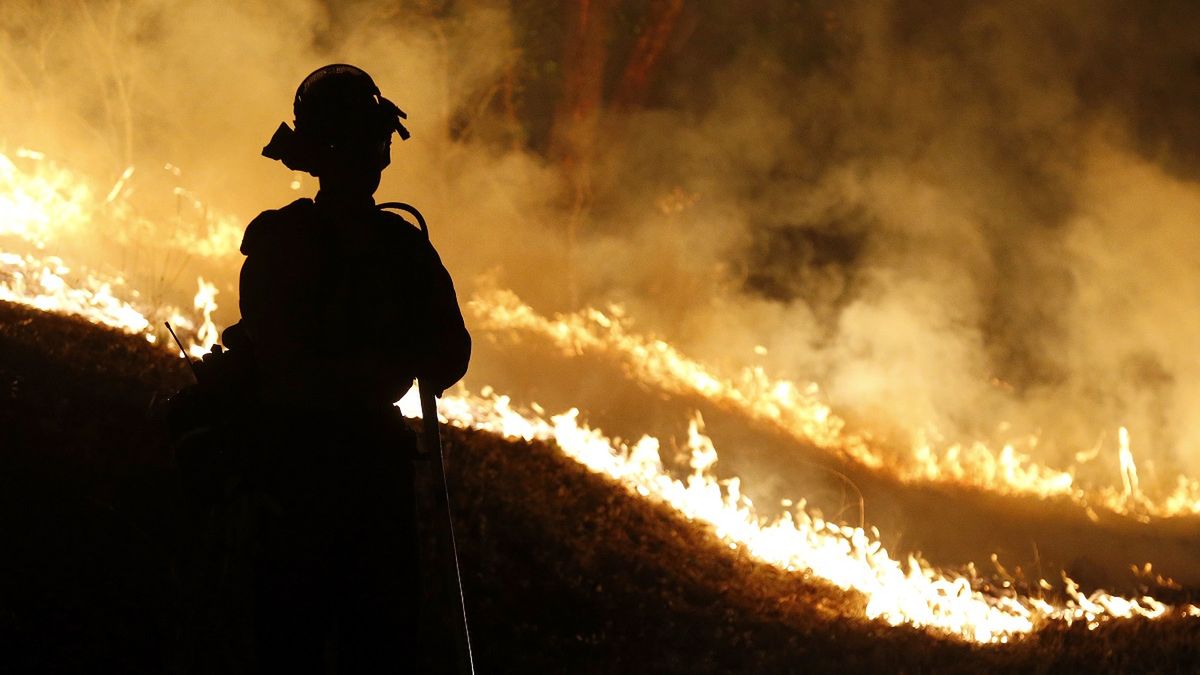 Autorzy raportu podkreślają, że zmiany klimatu mają wpływ na m. in. pożary