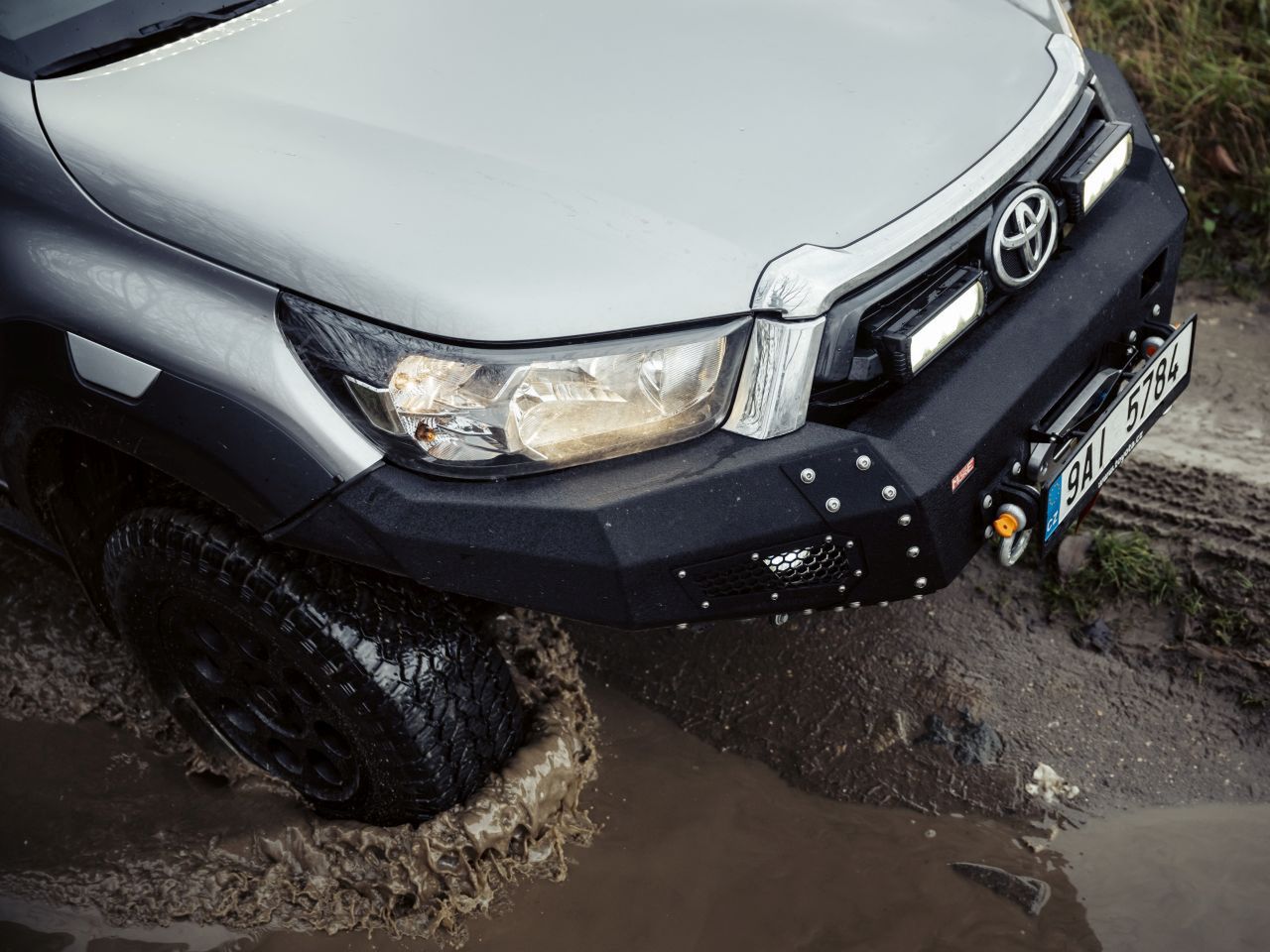 Toyota Hilux Expedition