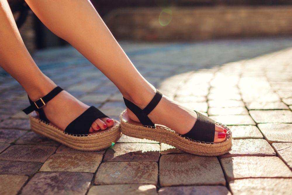 Sandałki na lato. 5 modeli, które będą modne w tym sezonie