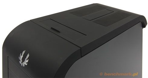 BitFenix Survivor Core - góra
