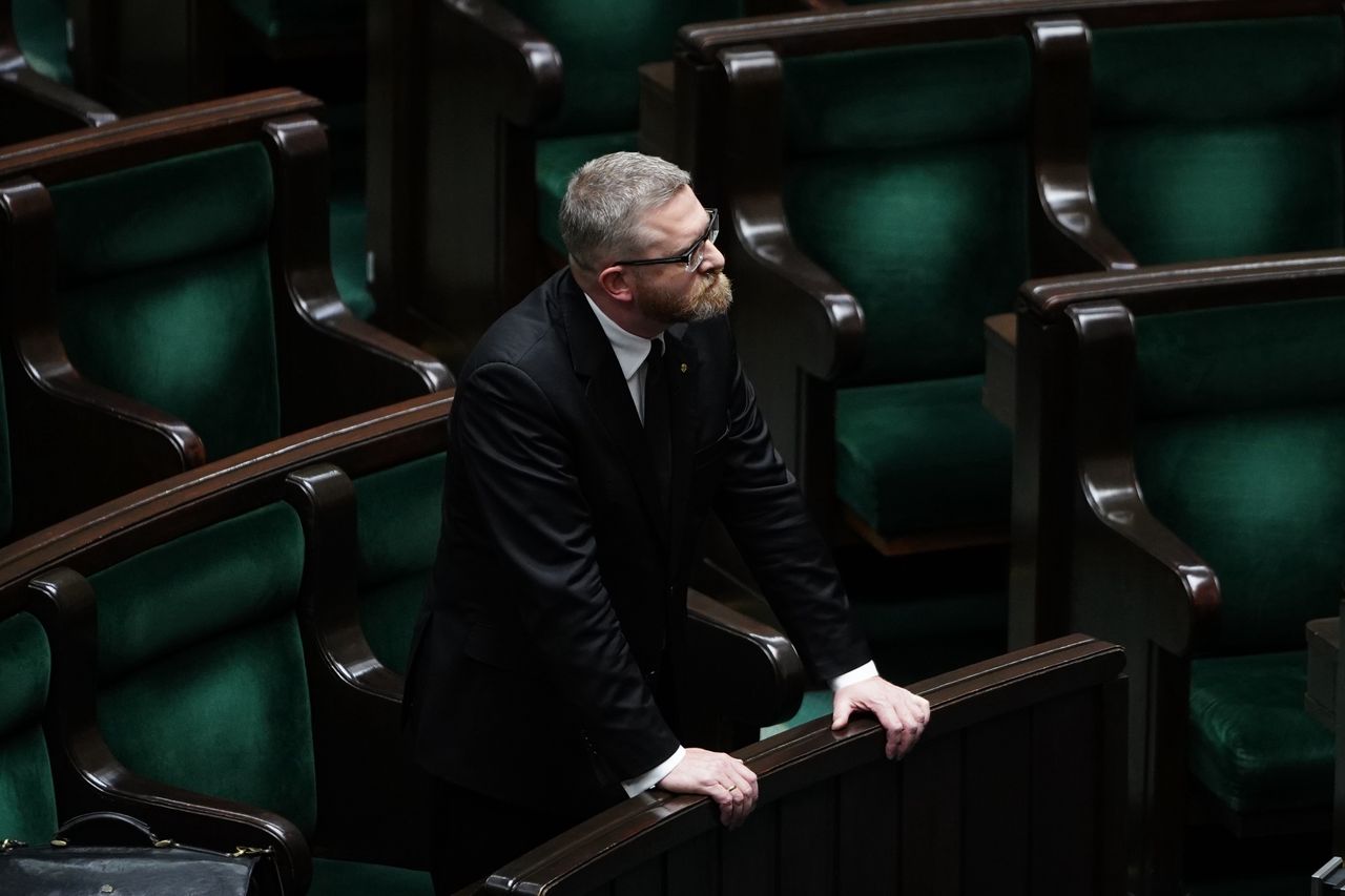 Grzegorz Braun znowu został użyty w rosyjskiej propagandzie