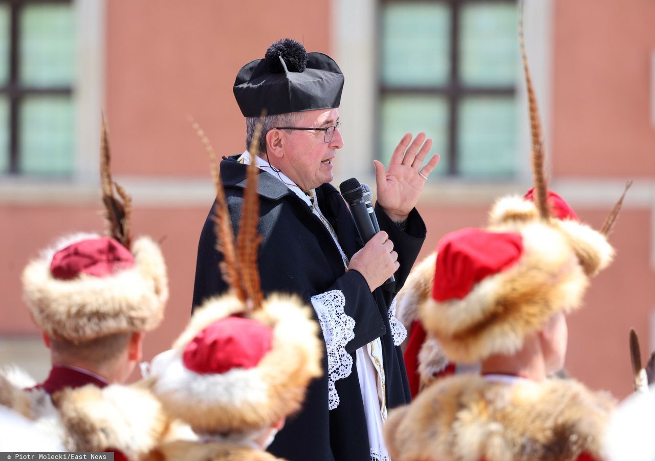 Ks. Piotr Natanek zaczął głosić poglądy coraz bardziej kuriozalne