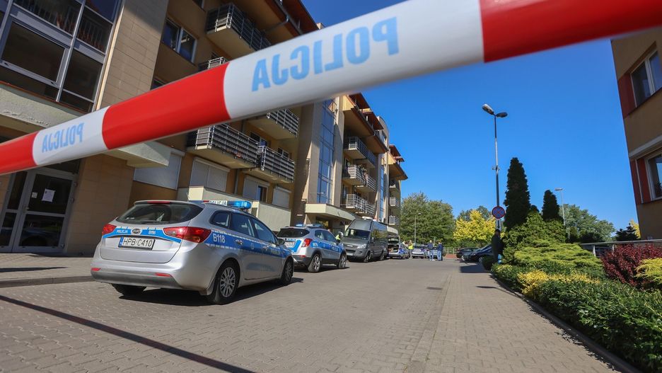 Nie żyje mężczyzna w średnim wieku. Prokurator zatrzymał trzy osoby