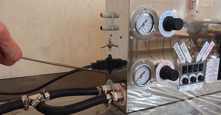 Respirator "ostatniej szansy". Pomoże w ekstremalnych przypadkach związanych z koronawirusem