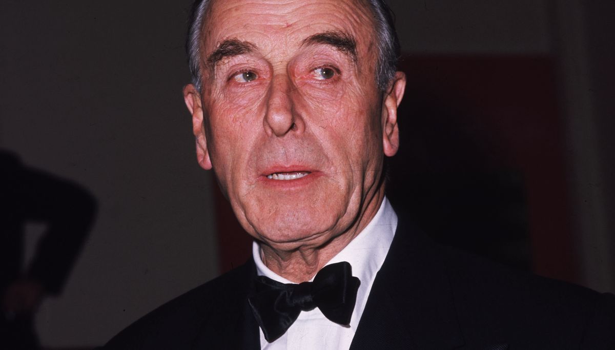 Louis Mountbatten latami wychowywał księcia Karola 