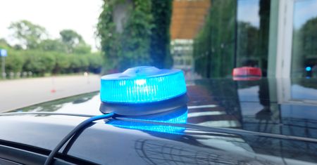 Pościg w Śródmieściu. Policjanci zatrzymali kierowcę nissana - w aucie podróżowały dzieci