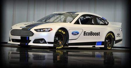 Nowy Ford Fusion/Mondeo jako wóz serii NASCAR