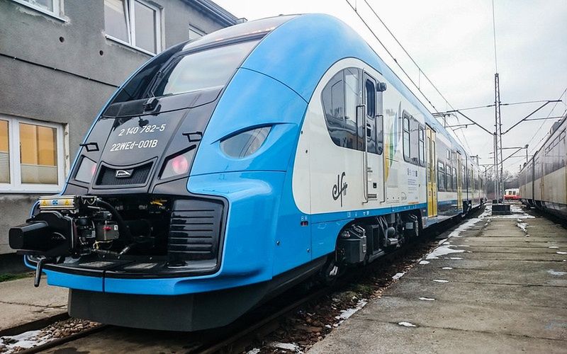 Śląskie. Pociągi Kolei Śląskich nie wjadą do czeskiego Bohumina. Powodem m.in. rosnąca liczba zakażeń wirusem COVID-19.