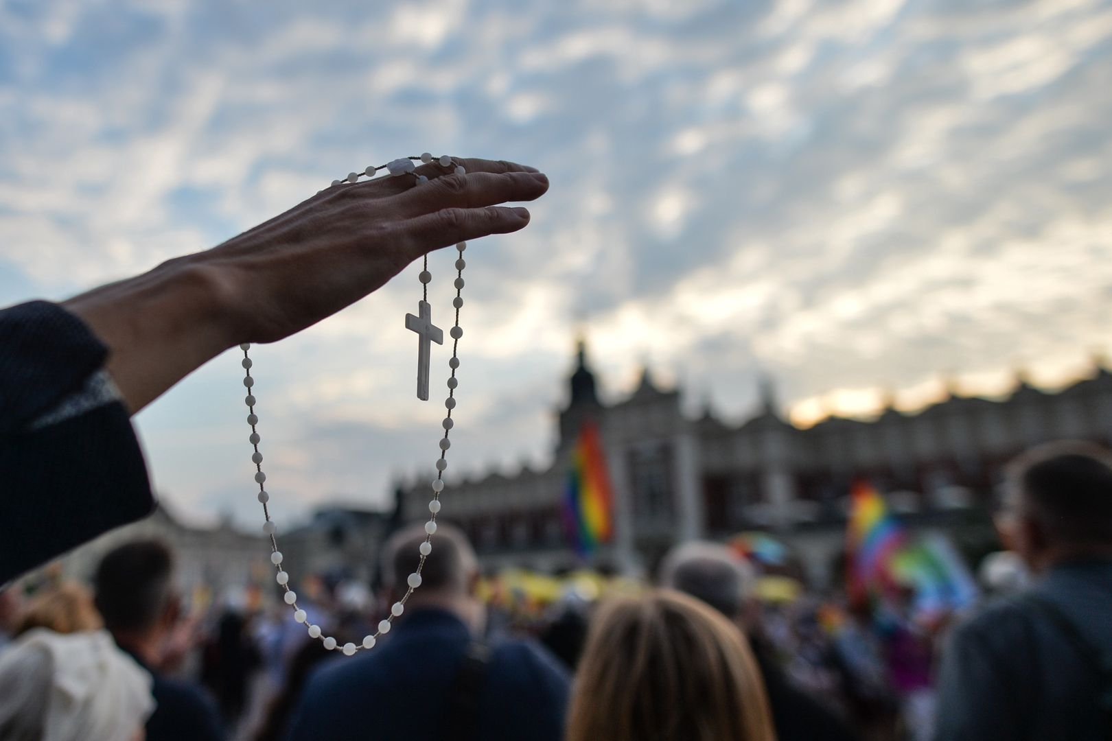 Chcą zakazać marszy LGBT. Kościół pomaga w zbieraniu podpisów