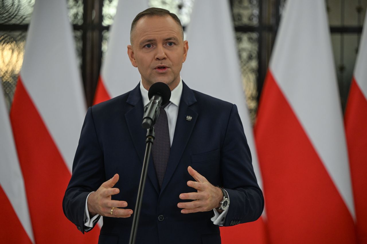 Powiedział weto. Są skutki. Przetargi dla służb zostaną unieważnione