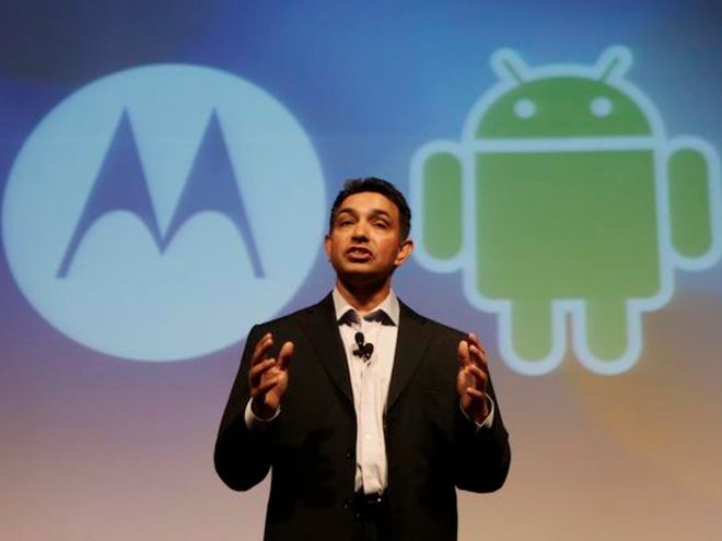 Motorola podzieli się do 4 stycznia 2011 roku