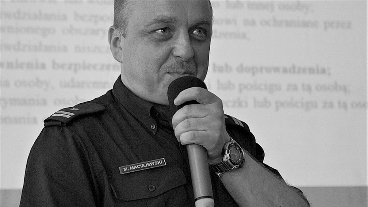Na wieczną służbę odszedł podinsp. Maciej Maciejewski, wieloletni wykładowca słupskiej Szkoły Policji. 