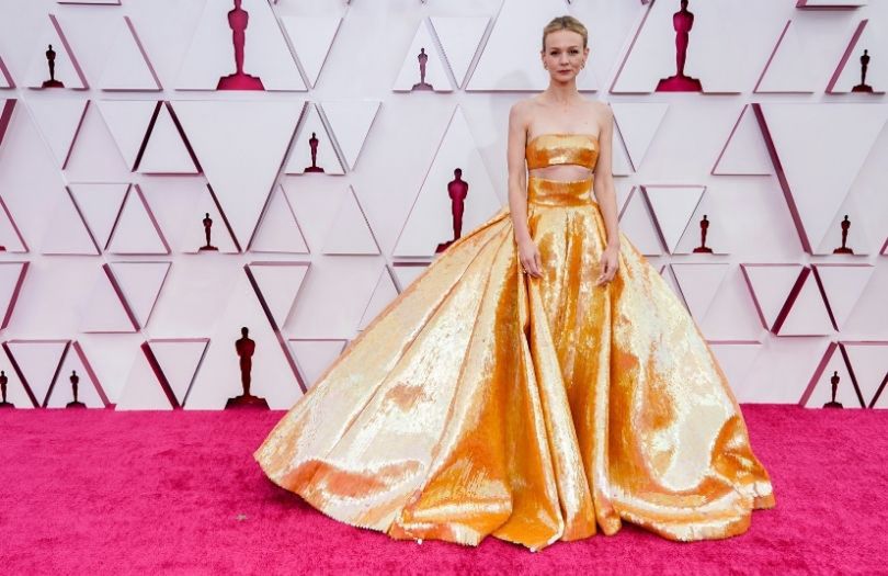 Córka Izabelli Scorupco pozuje z Carey Mulligan