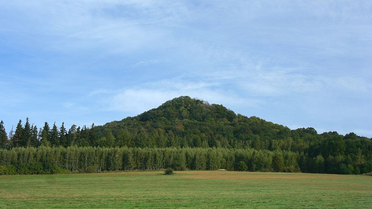 Wzgórze Ostrzyca to wygasły wulkan 