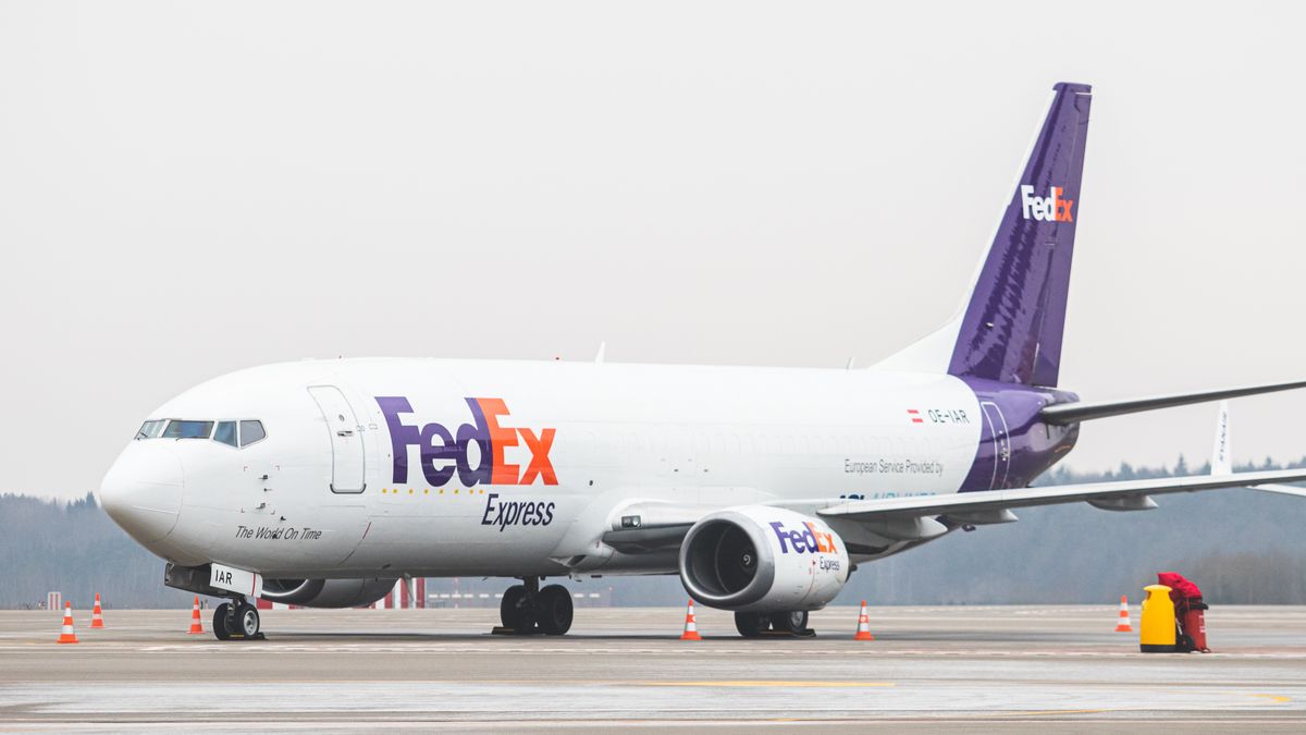 W nowy system mają być wyposażone przyszłe samoloty Airbus A321-200. Na zdj. samolot Boeing 737 w barwach FedEx. 