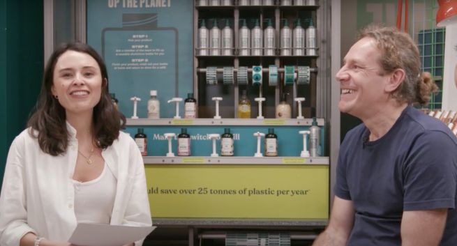 Znana sieć sklepów kosmetycznych znika z Polski. Koniec sprzedaży offline i online