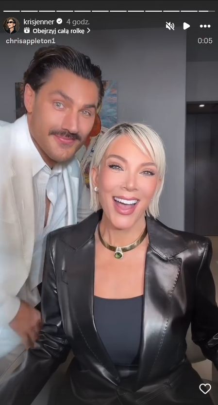 Kris Jenner w blondzie