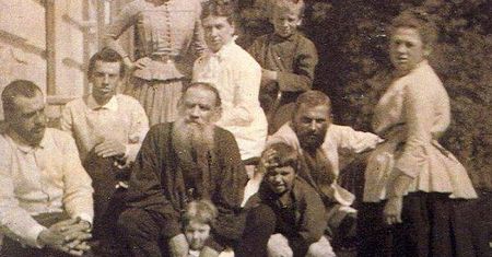 Wielki pisarz założył własny ruch religijny i został za to ekskomunikowany. Czym był tołstoizm?