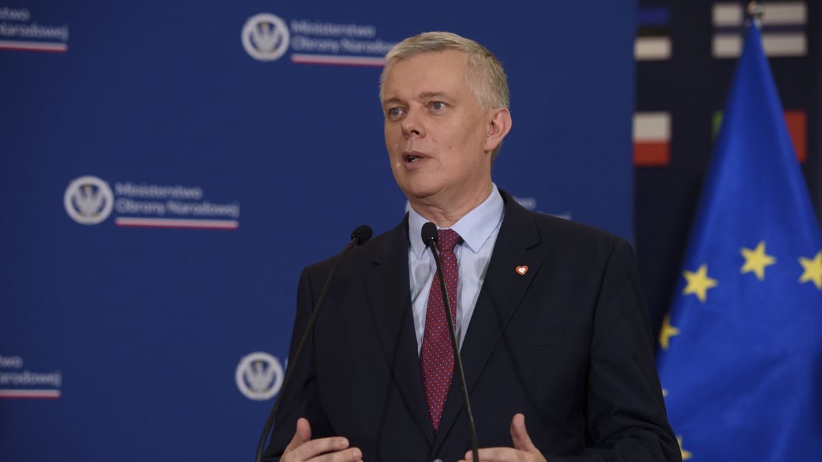 Minister of Interior Tomasz Siemoniak is gesturing as he is speaking during a press conference at the Ministry of Defence in Warsaw, Poland, on July 17, 2024. Deputy Prime Minister and Defence Minister Wladyslaw Kosiniak-Kamysz, together with Minister of Interior Tomasz Siemoniak, Secretary of State and Deputy Minister Cezary Tomczyk, and Deputy Minister at the Ministry of Interior and Administration Czeslaw Mroczek, are holding a press conference about the situation at the eastern Polish-Belarussian border amidst the ongoing weaponisation of the migratory crisis by the Belarusian government. They are discussing the strengthening and development of defence infrastructure and further support of the Territorial Defence troops, Police, and Border guards in terms of equipment and more authority towards aggressive behaviour. (Photo by Aleksander Kalka/NurPhoto via Getty Images)