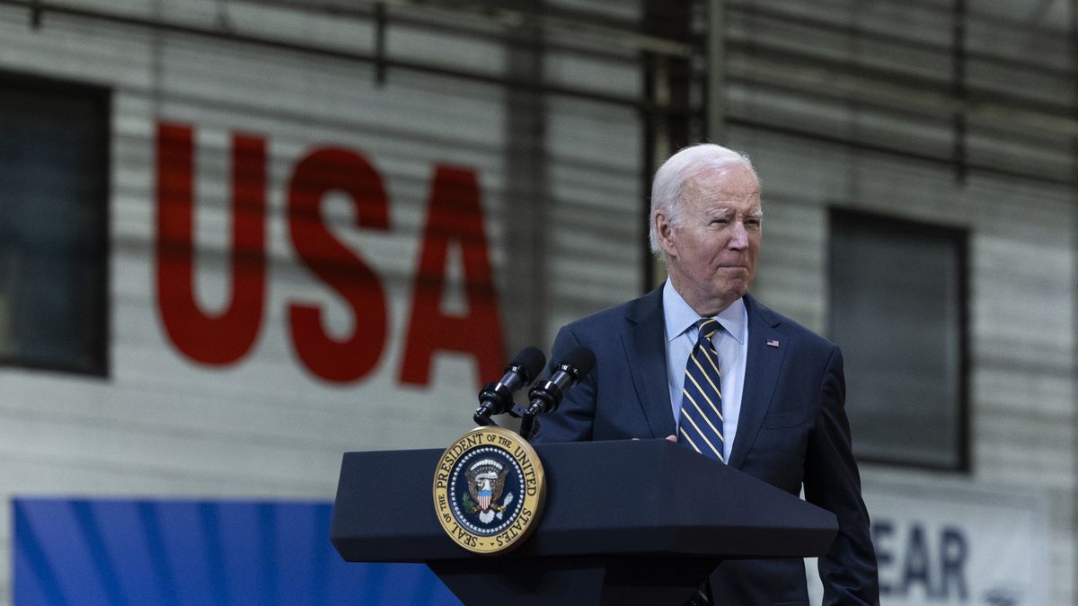 US President Joe Biden speaks at an Amtrak facility in Bear, Delaware, US, on Monday, Nov. 6, 2023. President Joe Biden's administration is providing $16.4 billion for rail infrastructure projects along Amtrak's busy Northeast Corridor, including $3.8 billion for the Gateway Hudson River Tunnel. Photographer: Rachel Wisniewski/Bloomberg via Getty Images