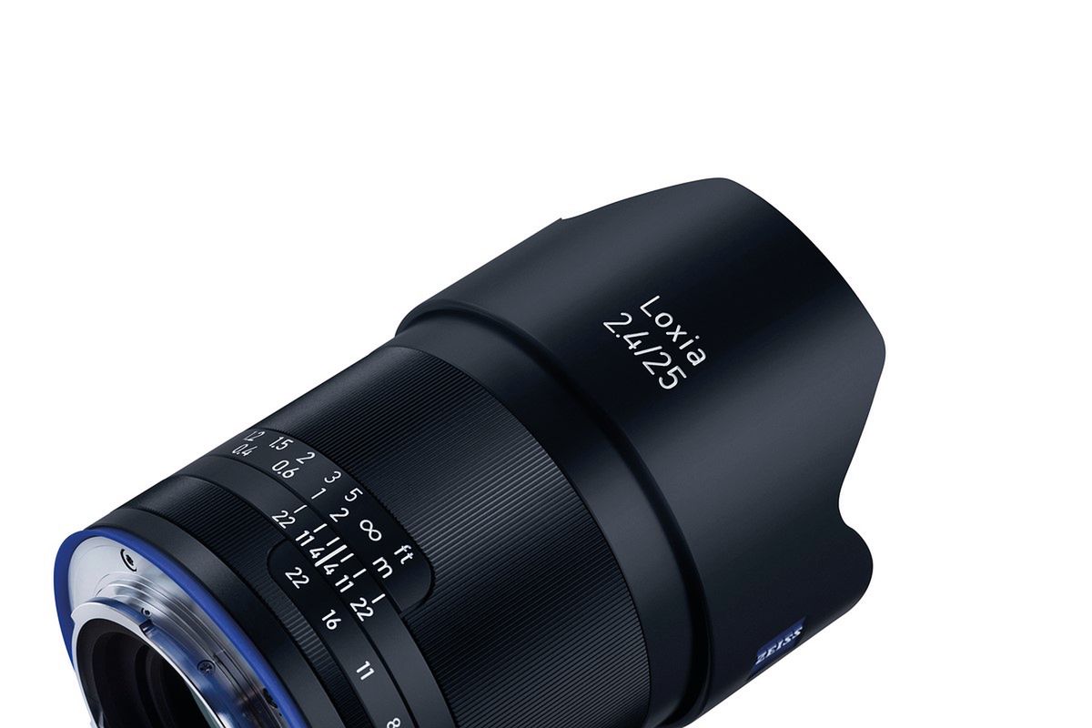 Zeiss Loxia 25 mm f/2.4 - czyli jasna, manualna stałka do systemu Sony E 6