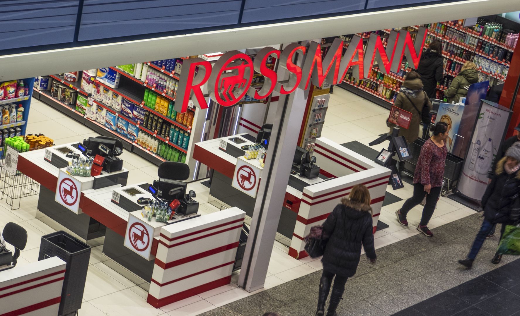 Rossmann znów szaleje. Kobiety rzucą się na te produkty