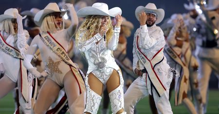 Oburzenie po występie Beyonce. Za ten gest inni zostali już ukarani