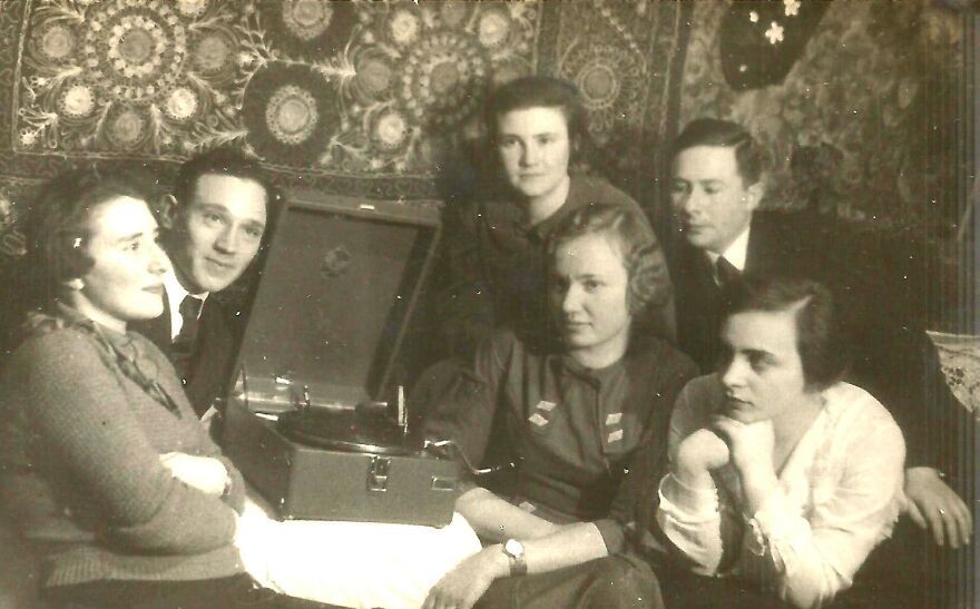 Niesamowita historia fotografa, który dokumentował początki ZSRR. Takich zdjęć jest bardzo mało 15