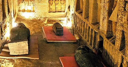 Egipt. Tajemnice sarkofagów nie mają końca