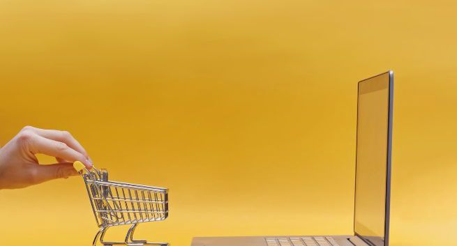 Dlaczego Twój sklep e-commerce nie sprzedaje? Kluczowe powody i sposoby, by to zmienić