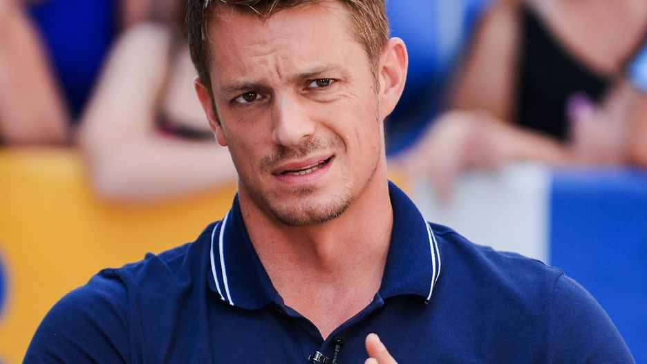 Joel Kinnaman odpowiada na oskarżenia modelki