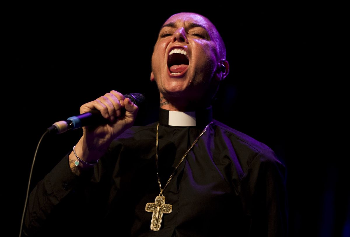 Zanim przeszła na islam, Sinead O'Connor była kapłanką irlandzkiego Kościoła ortodoksyjnego