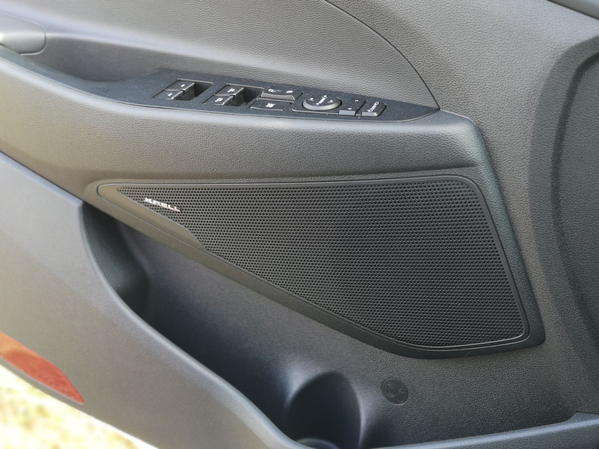 Hyundai Tucson N-Line: System nagłośnienia Krell 4