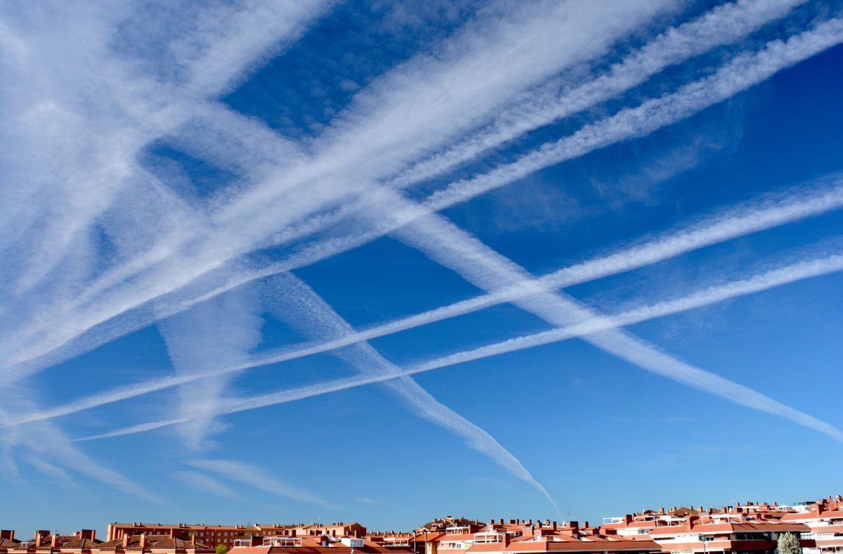 Condensation trails under the European Commission's scrutiny