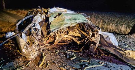 Nie żyje 19-letni kierowca BMW. 10 minut później poinformowano o kolejnym śmiertelnym wypadku
