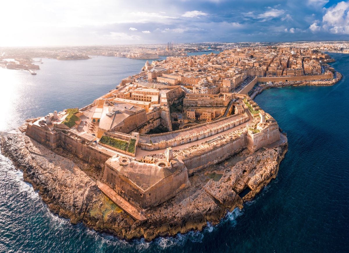 Malta to jeden z tańszych kierunków na wakacje w Europie