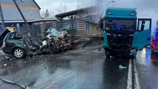 Autem kierowała 27-latka. Trzy osoby nie żyją. Tragedia o poranku