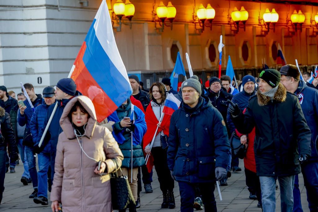 Mieszkańcy Moskwy w drodze na stadion 