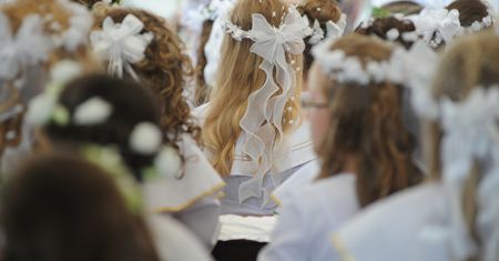 Co dać dziecku na komunię? Ksiądz wymienia dwie rzeczy