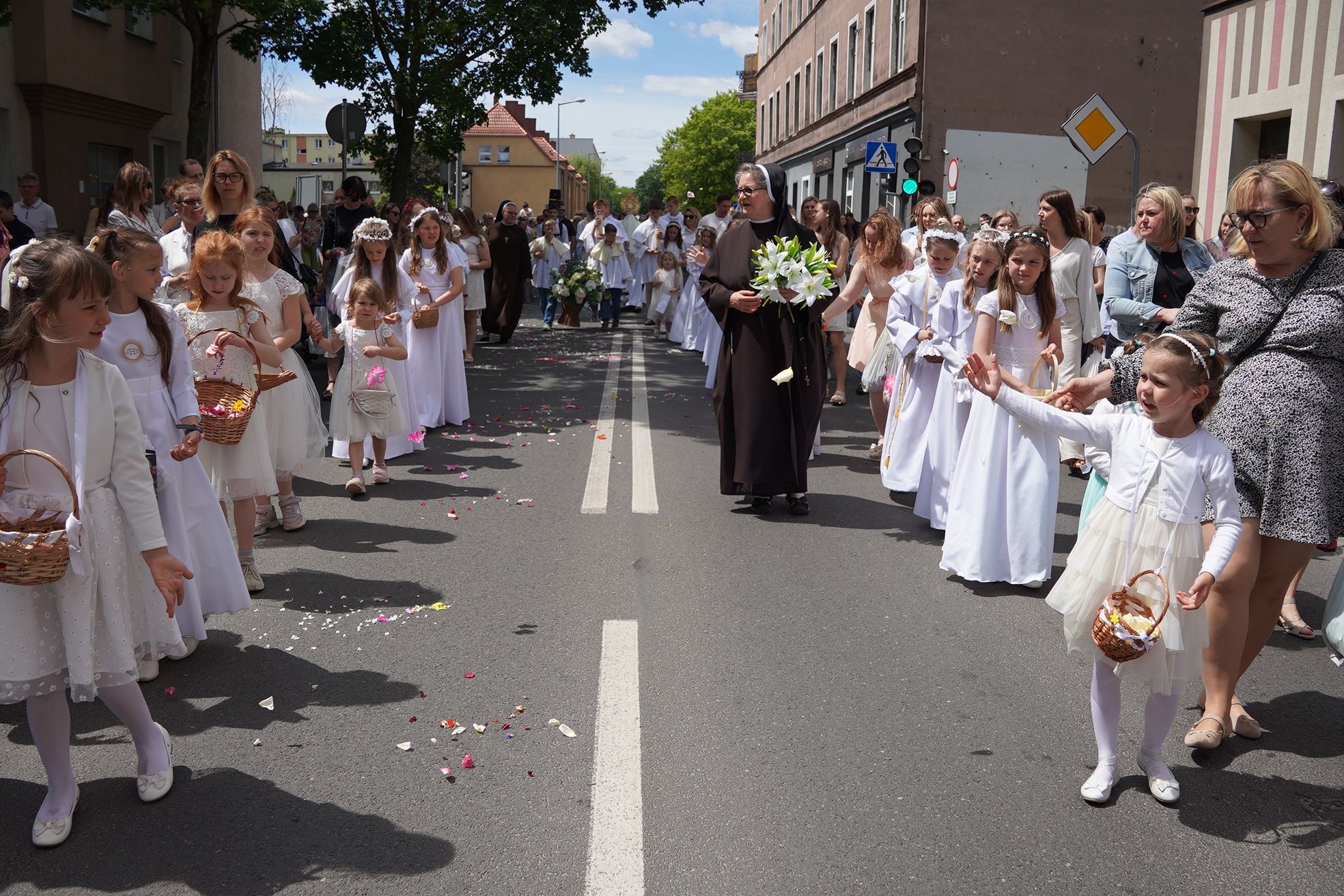 Procesja Bożego Ciała w parafii pw. Św. Antoniego w Pile