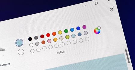 Ukryty znacznik Painta. Zapisuje się na grafikach