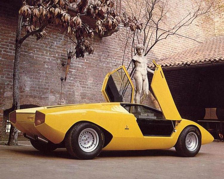 Lamborghini Countach LP500