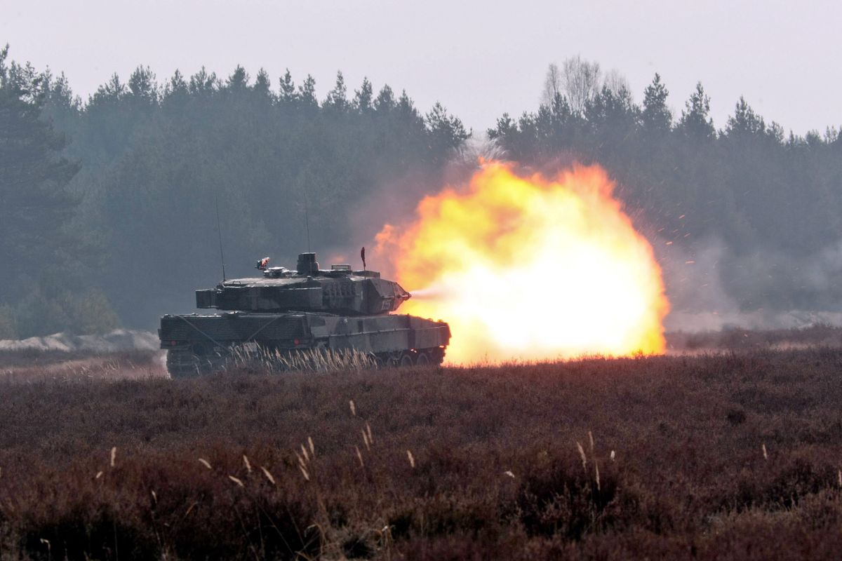 "WSJ" informuje, że do Ukrainy mogą trafić polskie Leopardy 2.