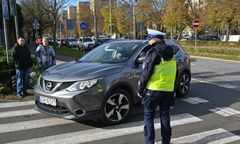 Już się zaczęło. Ogromny korek przy cmentarzu