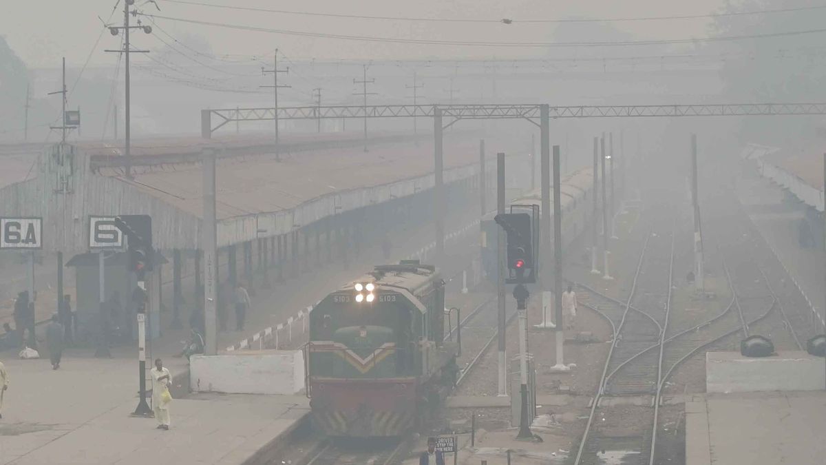 Smog w Pakistanie. Zamknięto przestrzenie publiczne