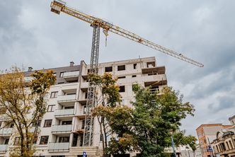 Kredyty mieszkaniowe. Liczba wniosków znacznie większa niż przed rokiem